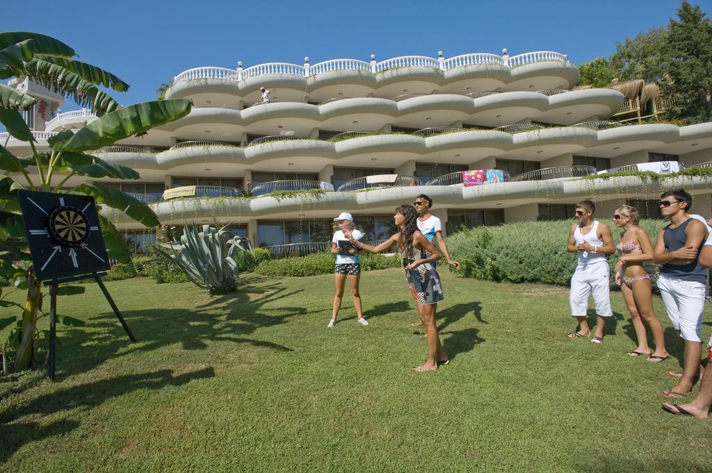 Sunrise Queen Luxury Hotel Side Exterior foto