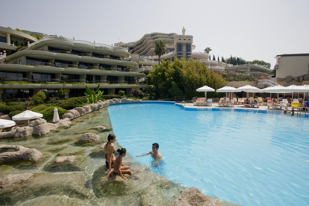 Sunrise Queen Luxury Hotel Side Exterior foto